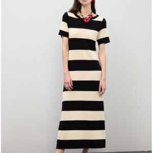 Sukienka Lola Casademunt – elegancja w nowoczesnym wydaniu LS2616156