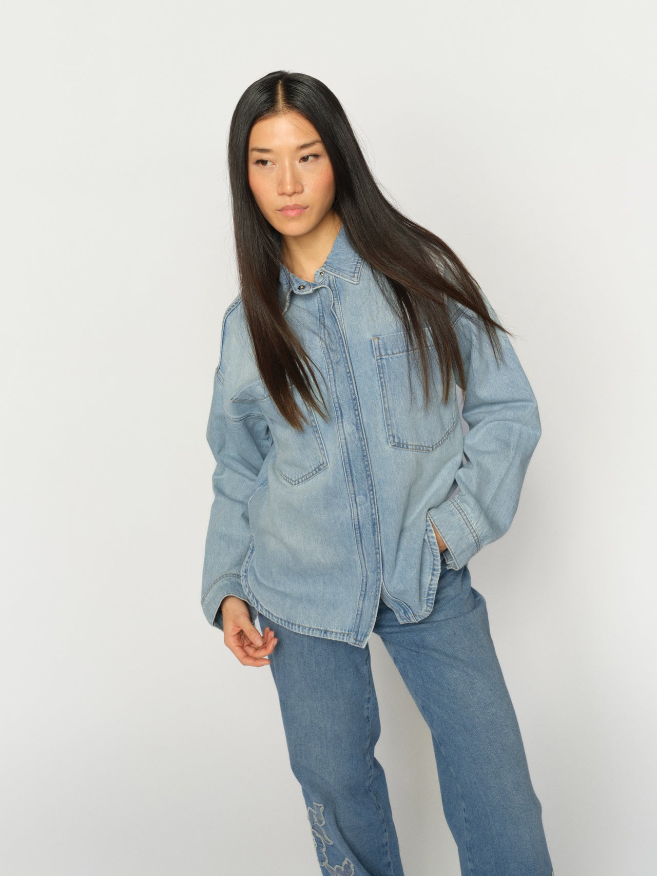 Koszula jeansowa Mos Mosh – nowoczesny denim z kobiecym akcentem 178520
