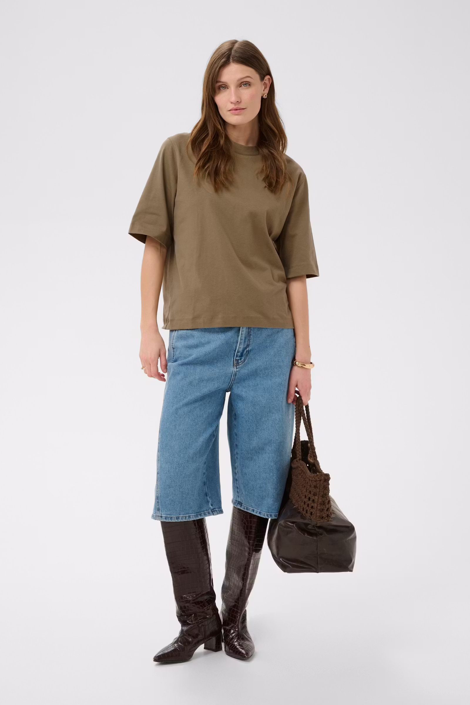 Bawełniany T-shirt Soaked in Luxury – komfort i ponadczasowy styl 30408305 - obrazek 2