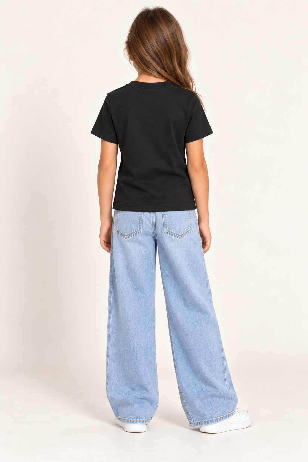 Koszulka bawełniana dziewczęca Elisabetta Franchi – czarny T-shirt ze złotym logo - obrazek 2